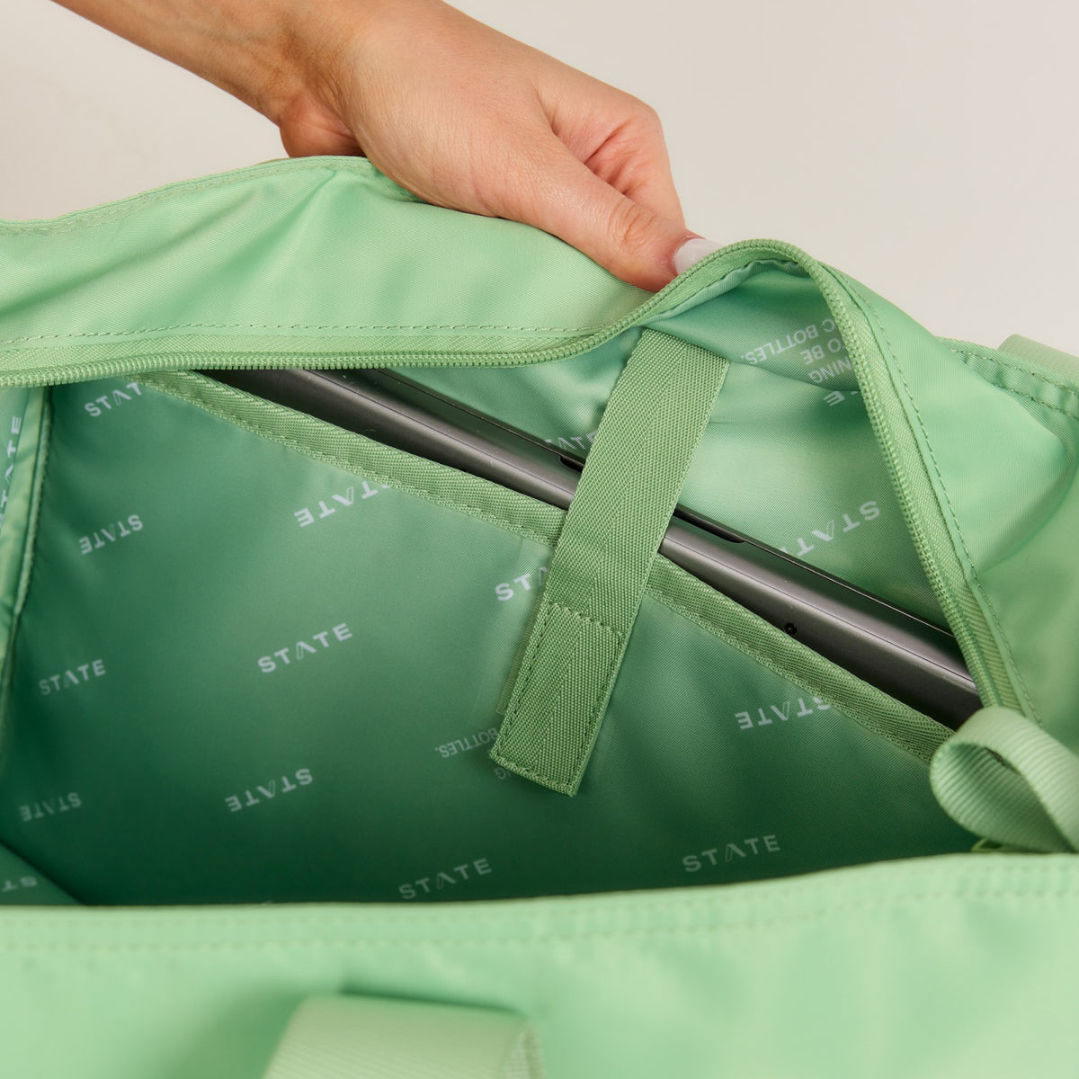 Graham Tote Nylon Green / State Bags Trending