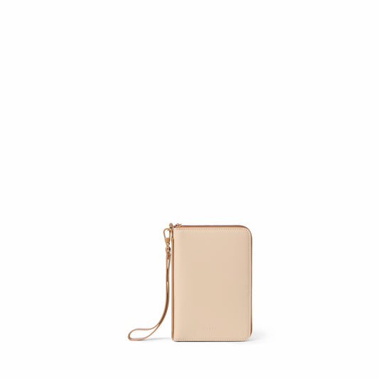 Passport Holder Vegan Leather Sand / State Bags Essential