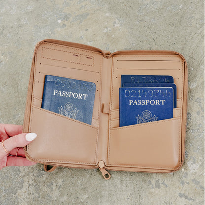 Passport Holder Vegan Leather Sand / State Bags Essential